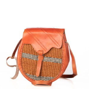 Braune Ledertasche mit Muster